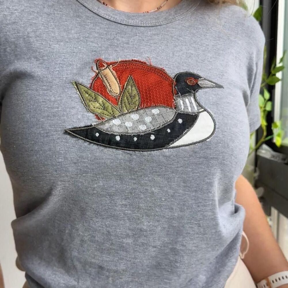 100% Cotton NWT Ash Gray Patchwork Embroidered Loon Fitted Baby Tee